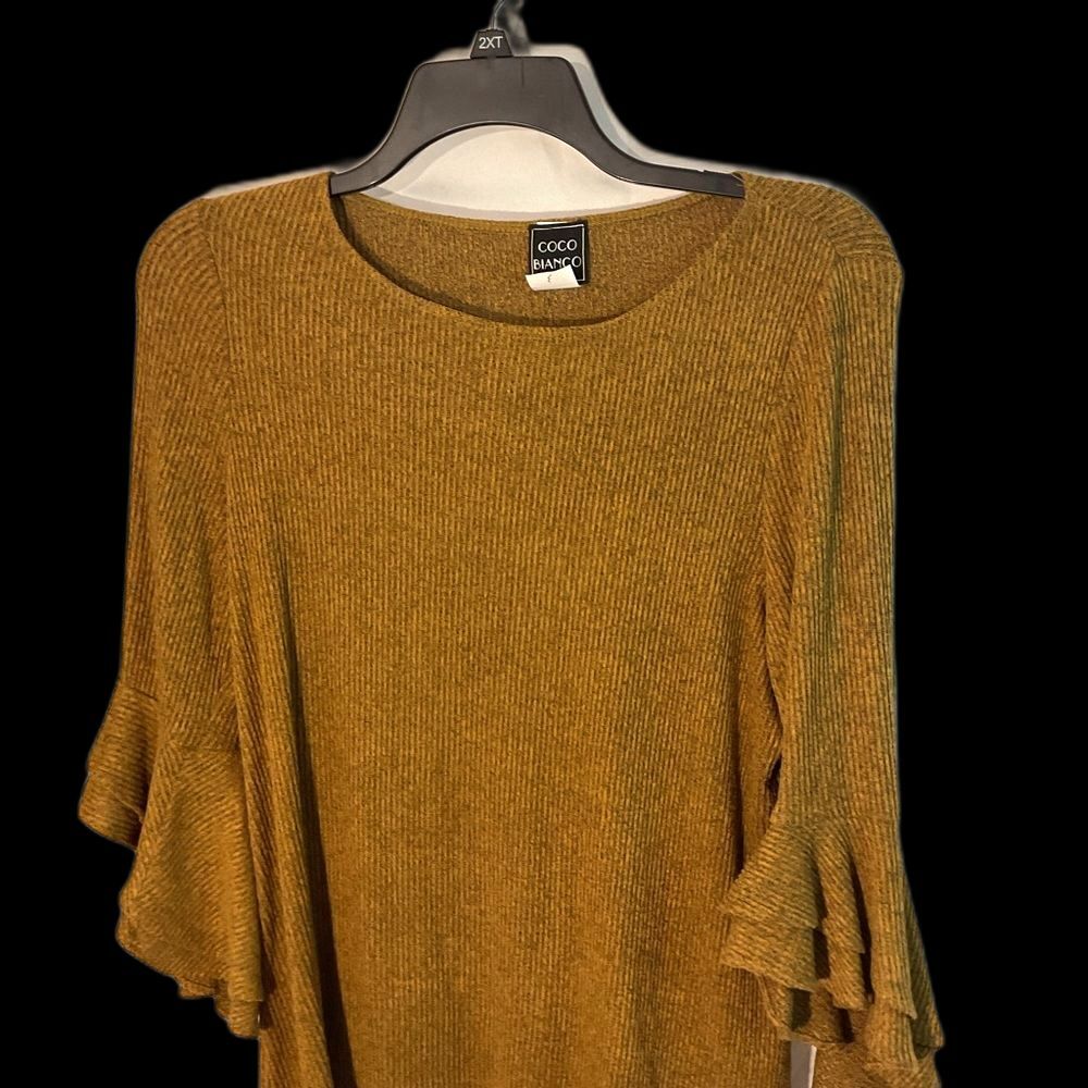 Coco Bianco Tan Mustard Crew Neck Sweater W/ Ruffle Sleeves Sz XL